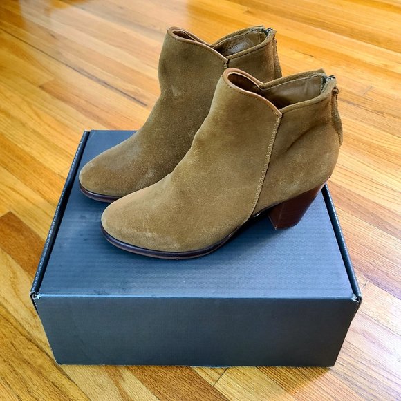Women's Uptown High Heel Bootie (New Without Tags) - Picture 3 of 6